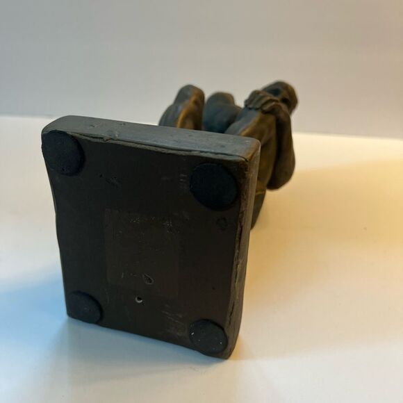 The Thinker Statue - Picture 5 of 9